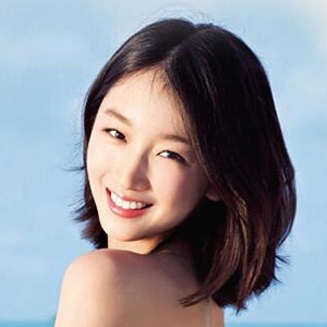 周冬雨的英文名