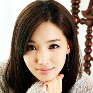 李宥利的英文名